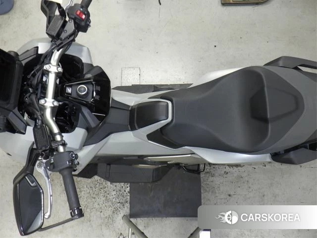 Проданный Honda X-ADV 750 id 3949811 из Японии, фото 5