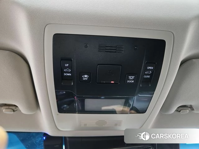 Lexus ES300h 7th generation 2023 Черный из Кореи, фото 5