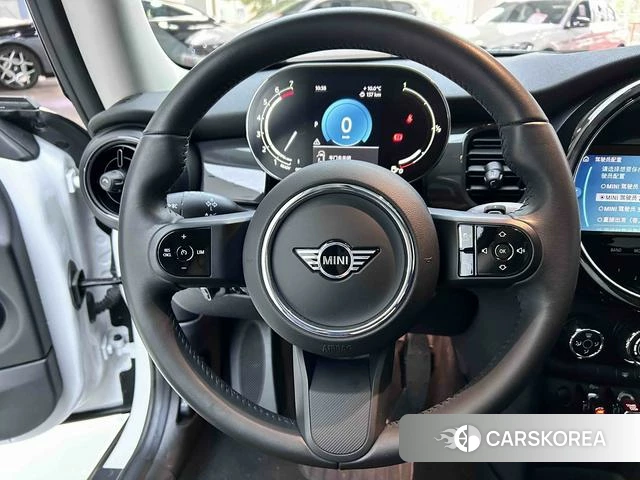 MINI MINI 2024 Белый из Китая, фото 5