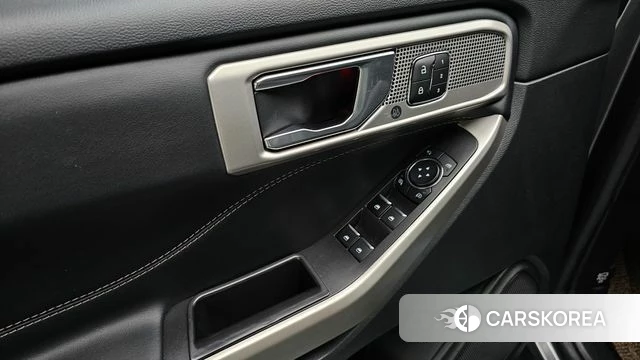 Ford Explorer 6th Generation 2023 Серый из Кореи, фото 5