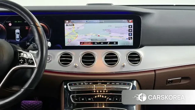 Mercedes-Benz E-Class W213 2020 Белый из Кореи, фото 5