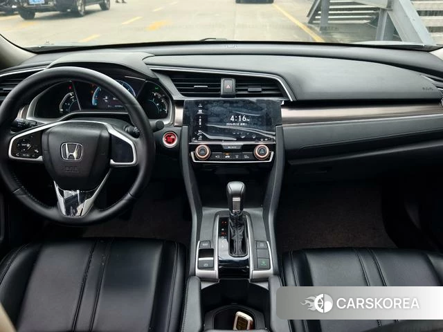 Honda Civic 2021 Серебристо-серый из Китая, фото 5