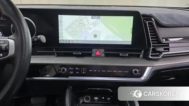 Kia Sportage 5th Generation Hybrid 2022 Белый из Кореи, фото 5