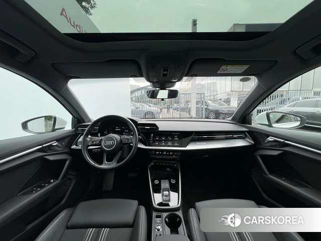 Audi A3 2024 Белый из Китая, фото 5