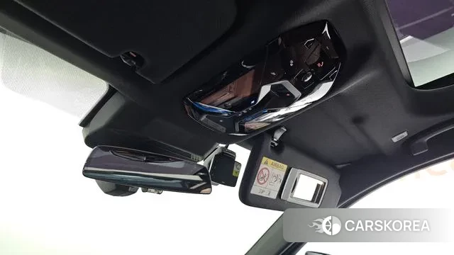 BMW 7 Series (G70) id 3103894 из Кореи 5