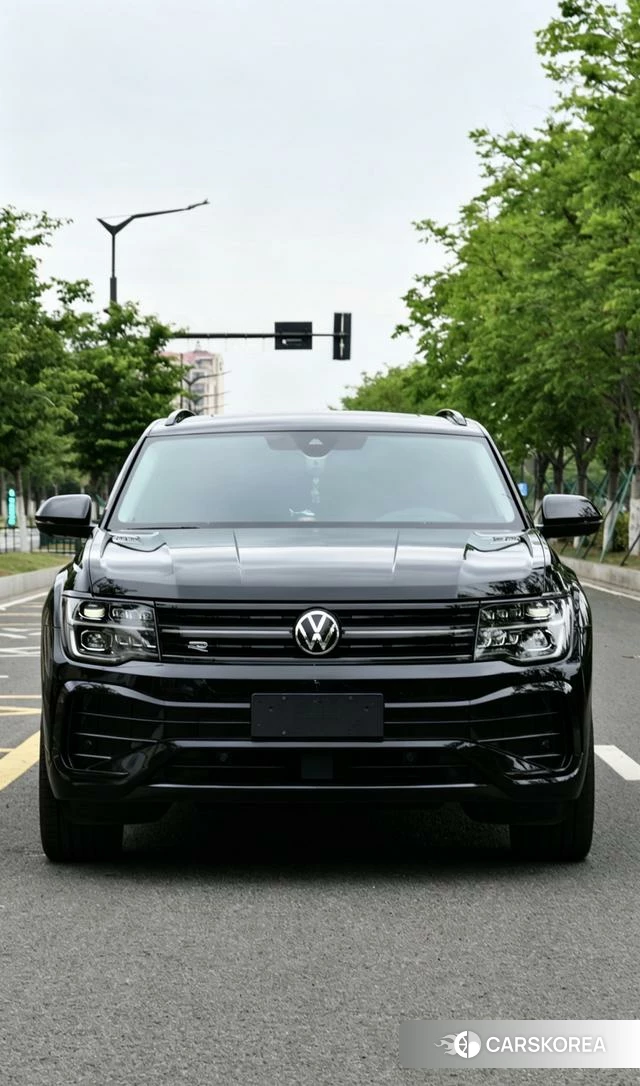 Volkswagen Tourang 2024 Черный из Китая, фото 5
