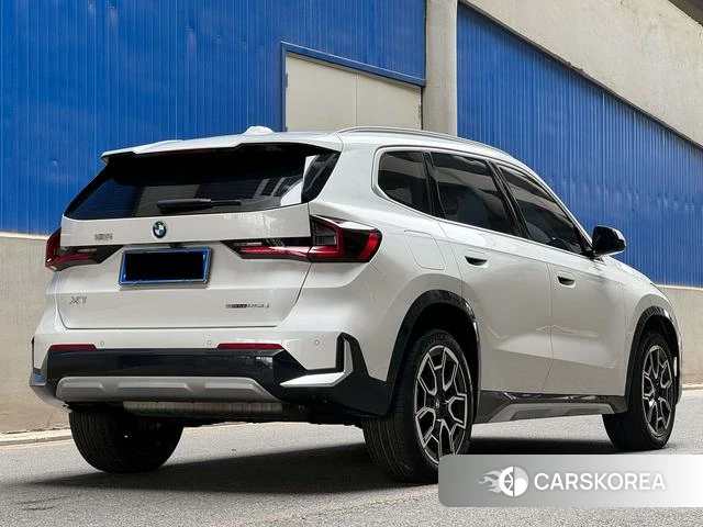 BMW X1 2024 Белый из Китая, фото 5