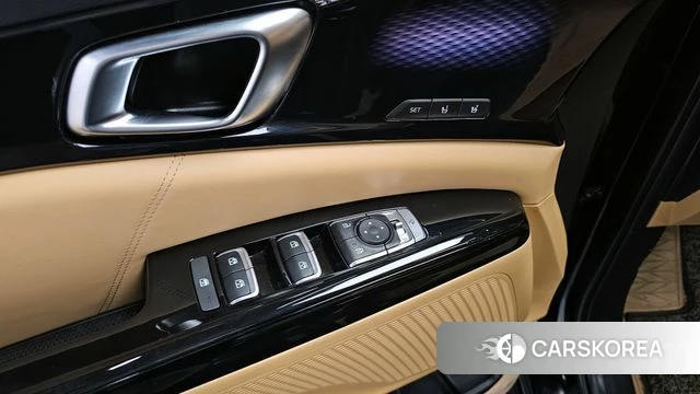 Kia Carnival 4th generation 2023 Черный из Кореи, фото 5