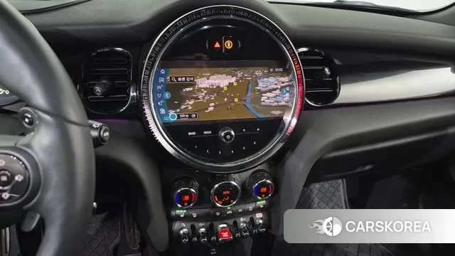 Mini Cooper S 2022 Жемчужный цвет из Кореи, фото 5