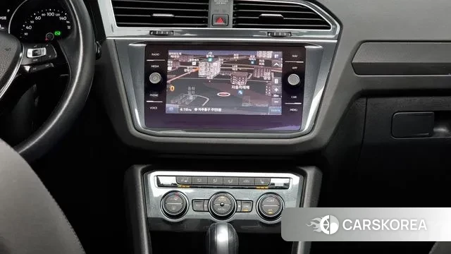 Volkswagen Tiguan second Generation 2020 Серебряный из Кореи, фото 5