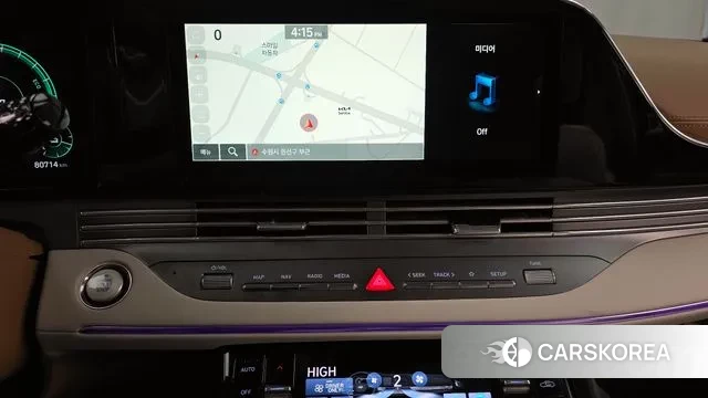 Hyundai The New Grandeur IG Hybrid 2019 Светло-серебряный цвет из Кореи, фото 5