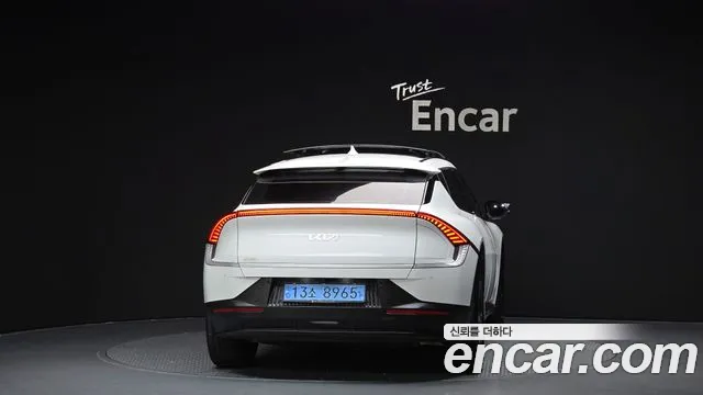 Kia EV6 2022 Белый из Кореи, фото 5