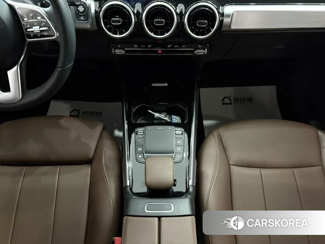 Mercedes-Benz GLB 2022 Черный из Китая, фото 5