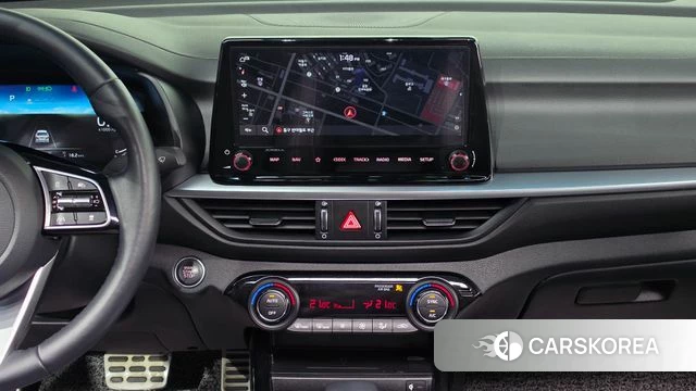 Kia The New K3 2nd generation 2023 Белый из Кореи, фото 5