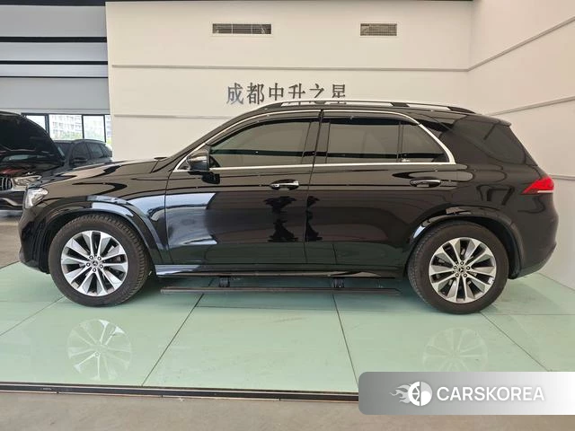 Mercedes-Benz GLE (import) 2023 Черный из Китая, фото 5