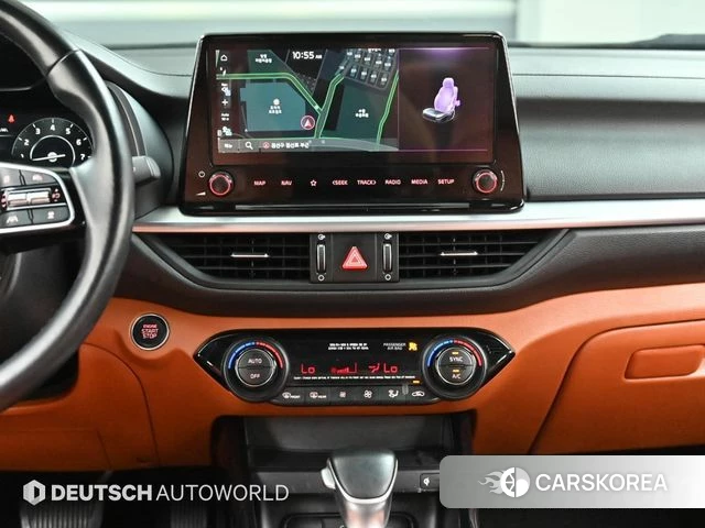 Kia The New K3 2nd generation 2021 Белый из Кореи, фото 5