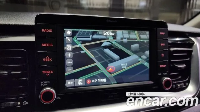 Kia Stonic 2018 Белый из Кореи, фото 5