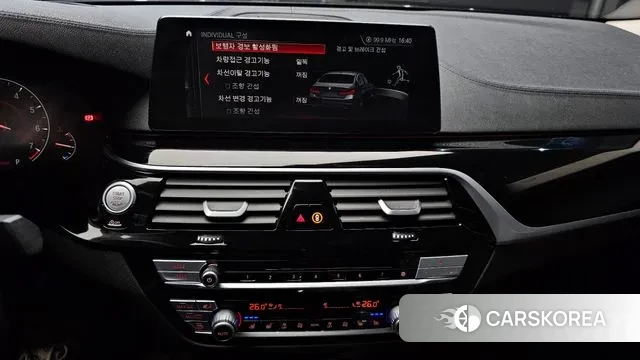 BMW 5 Series (G30) 2019 Синий из Кореи, фото 5