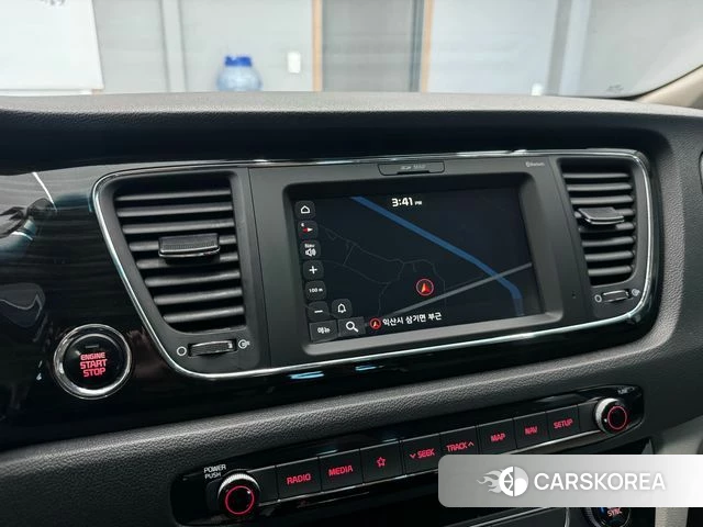 Kia The New Carnival 2018 Белый из Кореи, фото 5