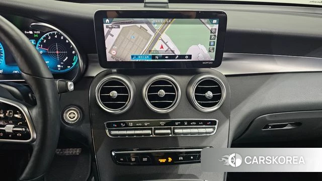 Mercedes-Benz GLC-Class X253 2021 Белый из Кореи, фото 5