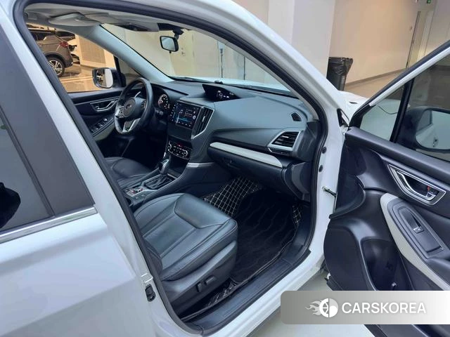 Subaru FORESTER Forester 2022 Белый из Китая, фото 5
