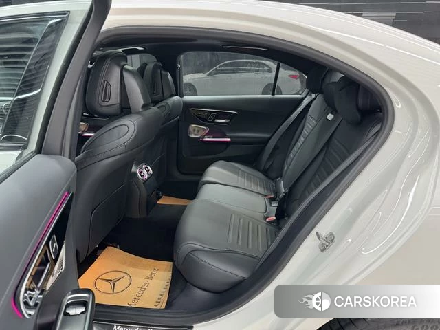 Mercedes-Benz Class C 2024 Белый из Китая, фото 5