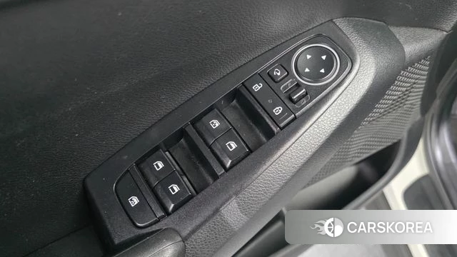 Kia Seltos 2019 Белый из Кореи, фото 5