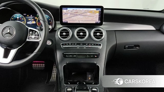 Mercedes-Benz C-Class W205 2021 Белый из Кореи, фото 5