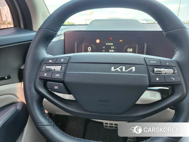 Kia The New Sportage 5th Generation 2025 Серебристо-серый из Кореи, фото 5