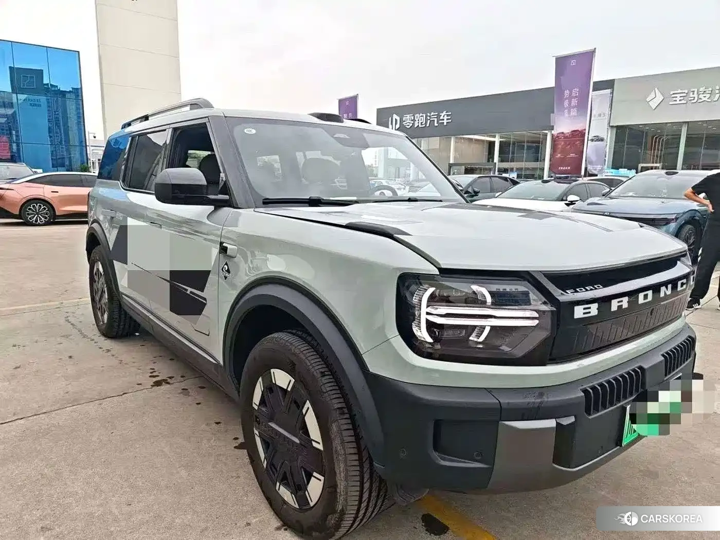 Ford Bronco 2026 Silver/gray из Китая, фото 5