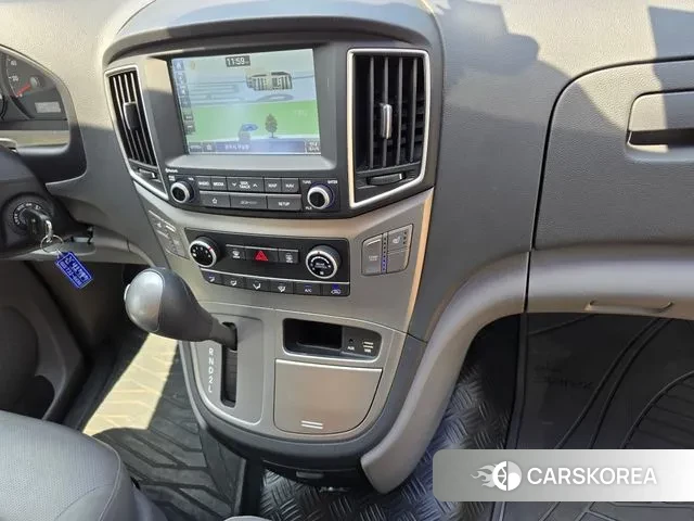 Hyundai The New Grand Starex 2018 Желтый из Кореи, фото 5