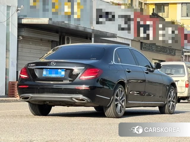 Mercedes-Benz E-class 2018 Черный из Китая, фото 5