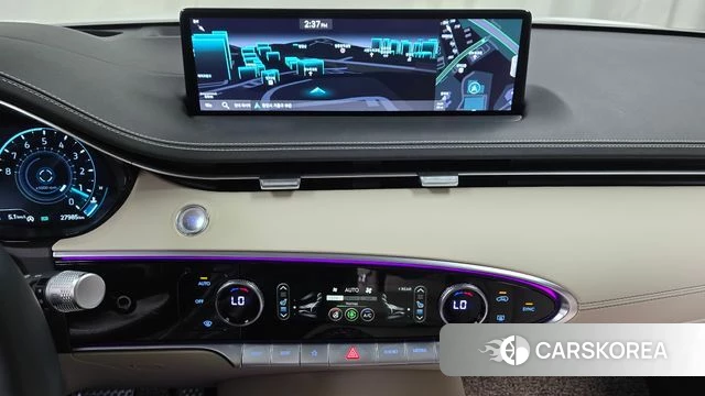 Genesis GV70 2023 Белый из Кореи, фото 5