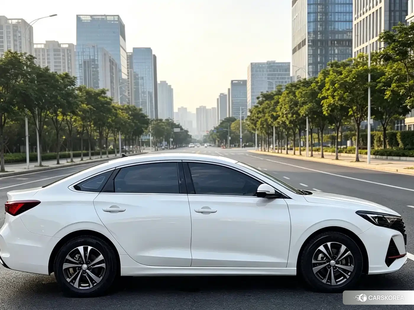 Chang'an Yidong 2023 Белый из Китая, фото 5
