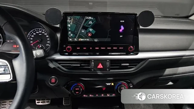 Kia The New K3 2nd generation 2024 Серый из Кореи, фото 5