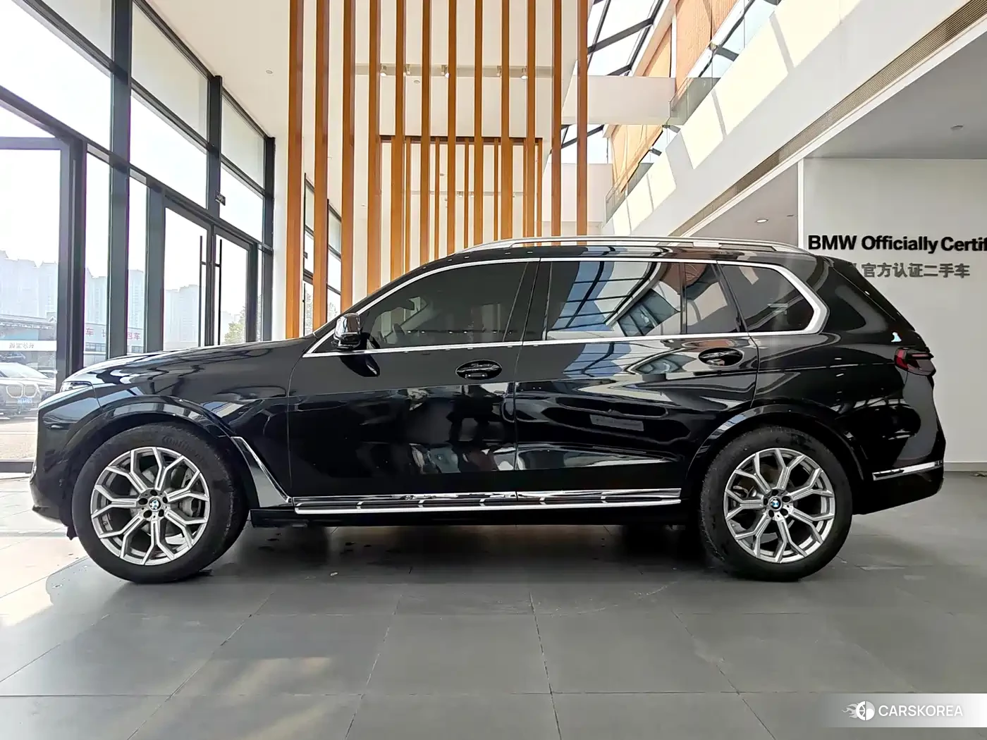 BMW X7 2024 Черный из Китая, фото 5