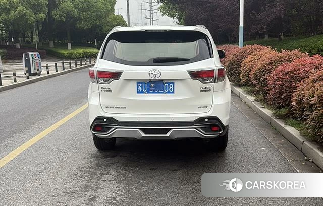 Toyota Highlander 2018 Белый из Китая, фото 5