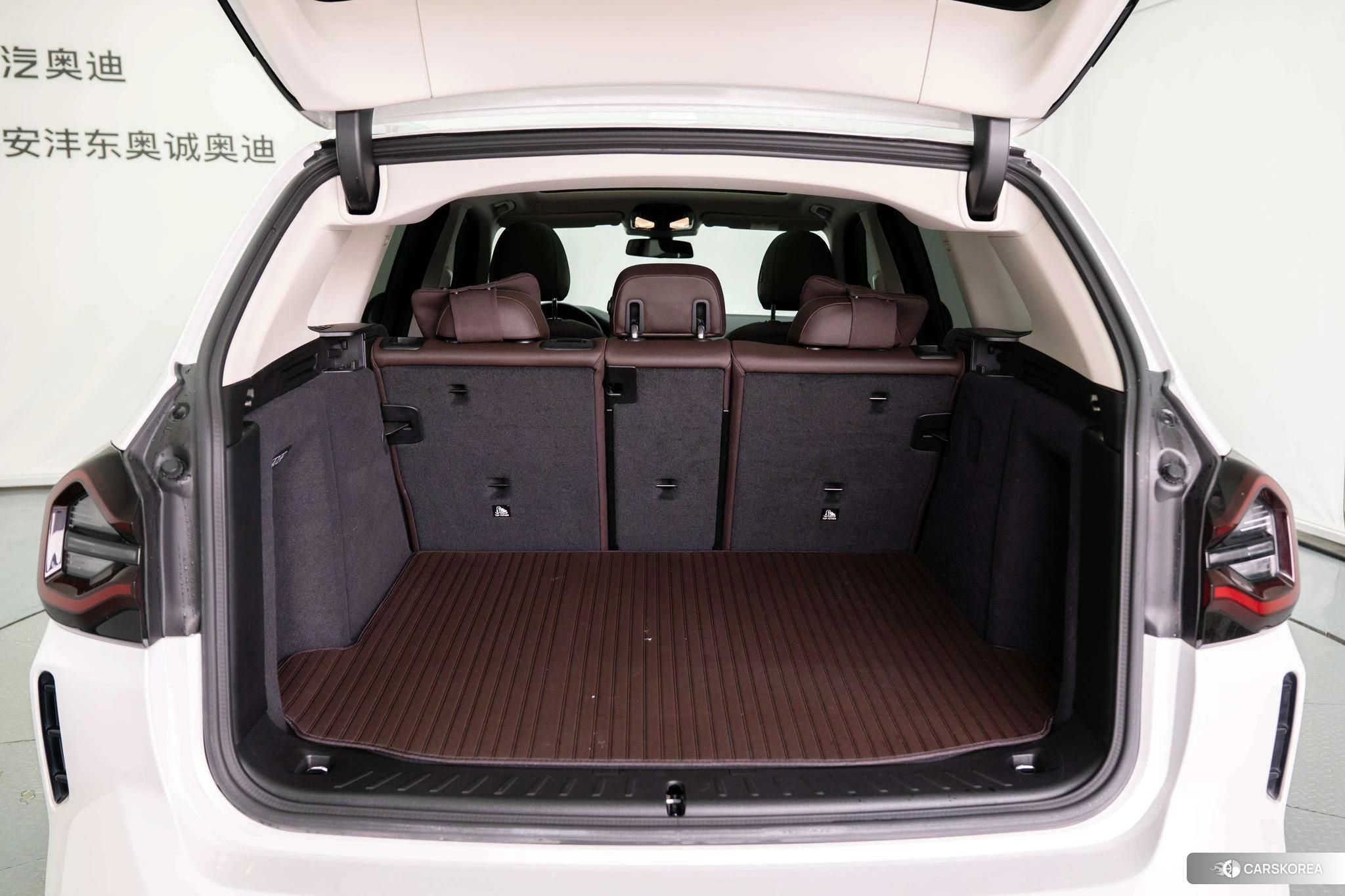 BMW X3 2021 Белый из Китая, фото 5