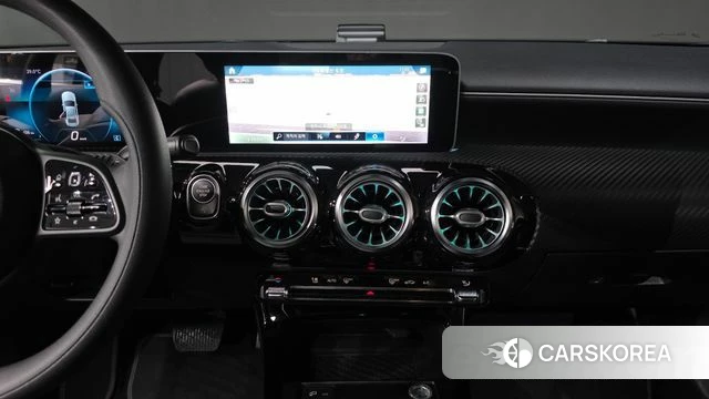 Mercedes-Benz A-Class W177 2020 Белый из Кореи, фото 5