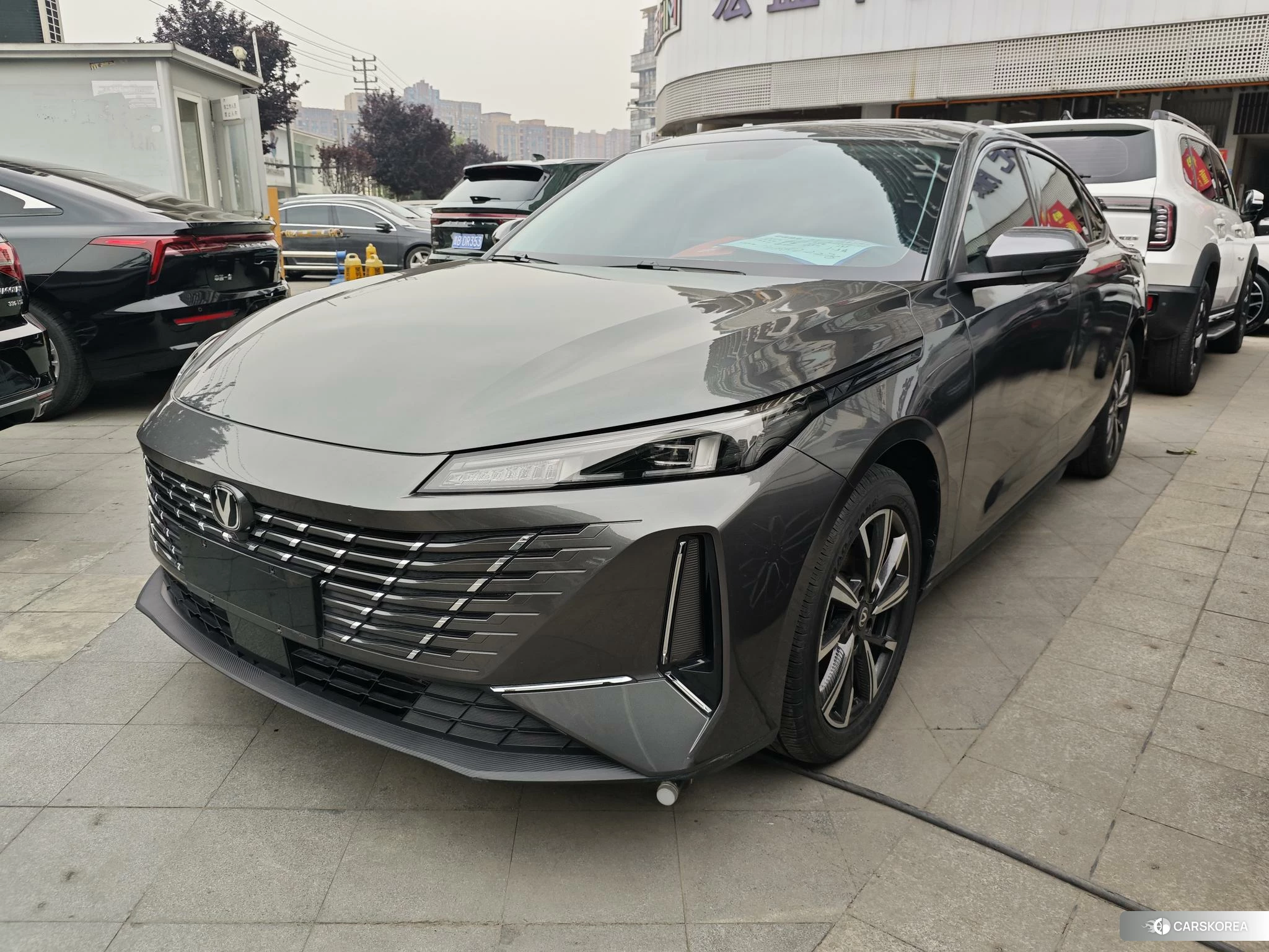 Chang'an Yidong 2024 Темно-серый из Китая, фото 5