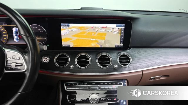 Mercedes-Benz E-Class W213 2019 Белый из Кореи, фото 5