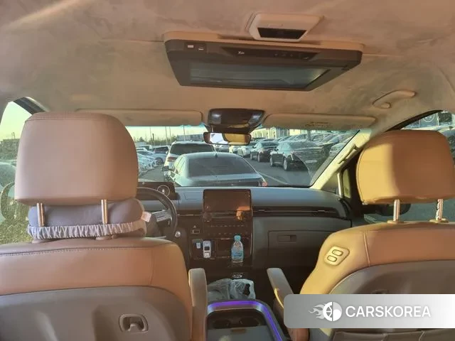 Hyundai Staria 2022 Белый из Кореи, фото 5