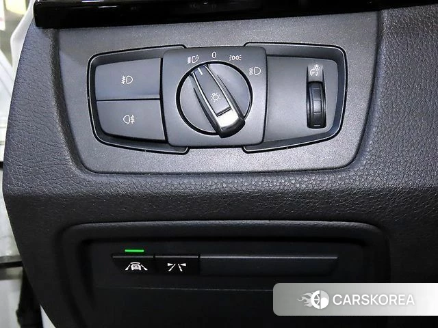 BMW 3 Series (F30) 2018 Белый из Кореи, фото 5