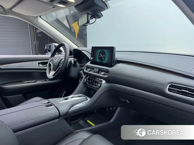 Honda Crown Road 2024 Белый из Китая, фото 5