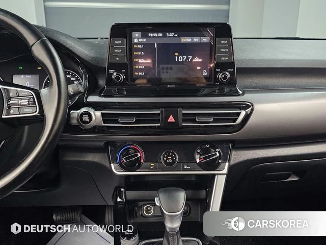 Kia Seltos 2020 Серый из Кореи, фото 5