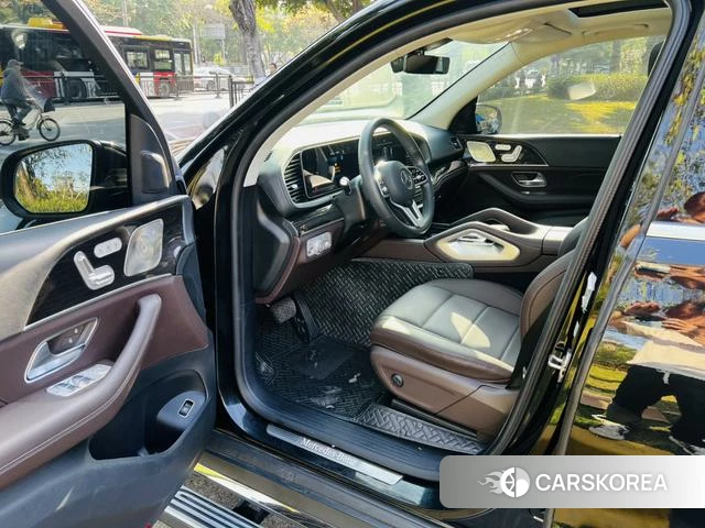 Mercedes-Benz GLE (import) 2022 Черный из Китая, фото 5