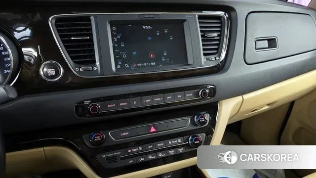 Kia The New Carnival 2018 Белый из Кореи, фото 5