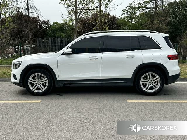 Mercedes-Benz GLB 2022 Белый из Китая, фото 5