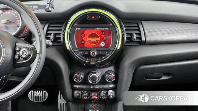 Mini Cooper 2020 Зеленый из Кореи, фото 5