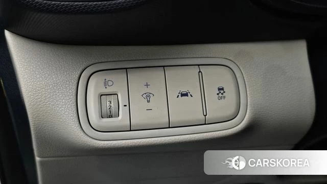 Hyundai Venue 2020 Белый из Кореи, фото 5